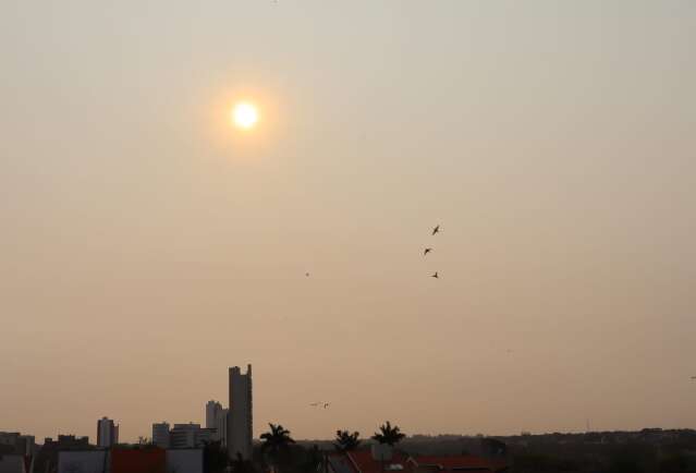 Com tempo firme, sol predomina e temperaturas podem chegar a 40&deg;C neste s&aacute;bado