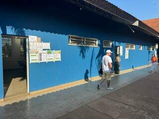 Votação começou tranquila na escola Arassuay Gomes de Castro. (Foto: Lucimar Couto)