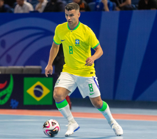 Marcênio em quadra pela seleção brasileira (Foto: Arquivo pessoal)