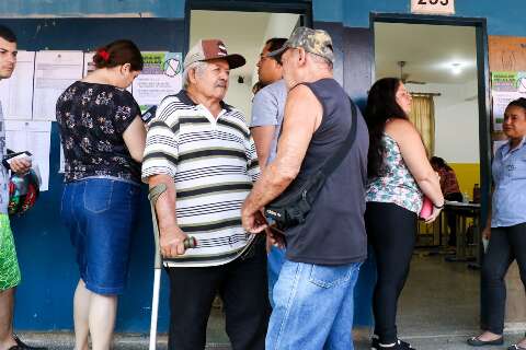 Por lazer ou dever, eleitor "70+" não falta no "dia da democracia"