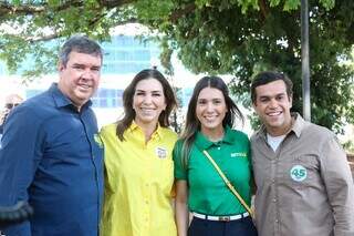 Eduardo Riedel, Mônica Riedel, Sonaira Barbosa e Beto Pereira (Foto: Henrique Kawaminami)