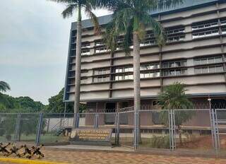 Sede da Polícia Federal em Campo Grande (Foto: Paulo Francis)