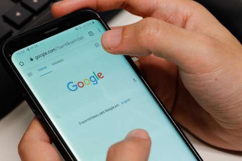 Google é notificado após recomendar "Tigrinho" para crianças e adolescentes