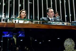 A senadora Soraya Thronicke e o presidente do Senado Federal, Rodrigo Pacheco. (Foto: Agência Senado)