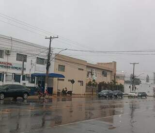 Regi&atilde;o sul tem chuva ap&oacute;s tr&ecirc;s semanas de estiagem e fuma&ccedil;a