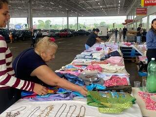 Com pe&ccedil;as a partir de R$ 2, bazar &eacute; chance de ajudar crian&ccedil;as