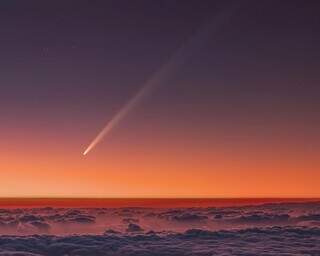 Olhe para cima: cometa do s&eacute;culo est&aacute; no ponto mais perto da Terra