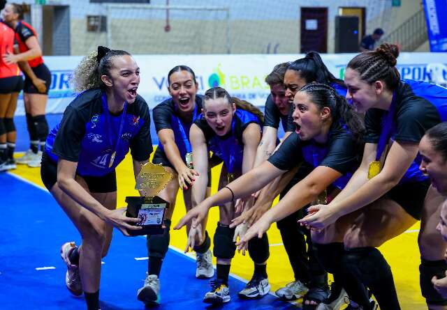 Ascade-DF conquista t&iacute;tulo da Superliga C Feminina em Campo Grande