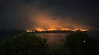 Pantanal ardendo em chamas em julho: orçamento prevê recursos contra mudanças climáticas (Foto: Arquivo/ Ângelo Rabelo)