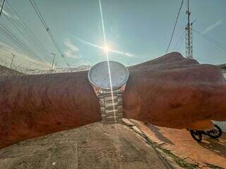 Sistema exigia que brasileiro adiantasse o relógio em uma hora (Foto: Marcos Maluf)