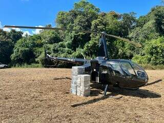 Helicóptero com droga que saiu de fazenda de “Motinha”, apreendido em SP, em 2023 (Foto: Divulgação)