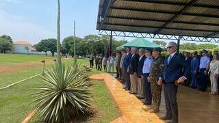 Governador Eduardo Riedel durante formatura comemorativa no CMO. (Foto: Antonio Bispo)