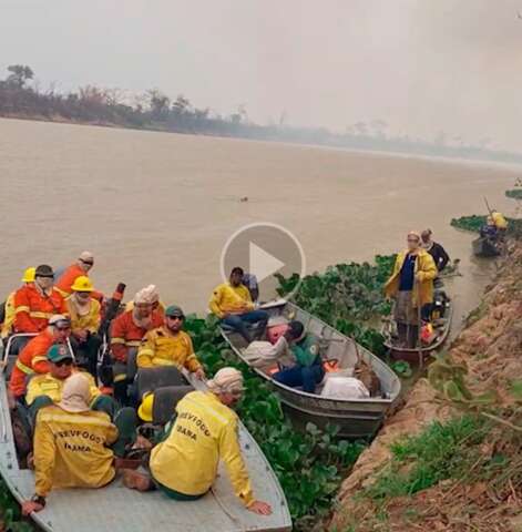 Aceiros e brigadistas protegem comunidades do fogo enquanto chuva n&atilde;o chega