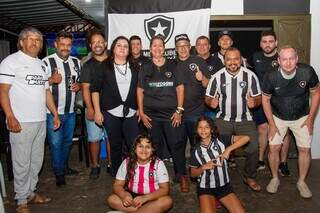 Parte do grupo reunido antes do jogo diante do Criciúma pelo Brasileirão (Foto: Juliano Almeida)