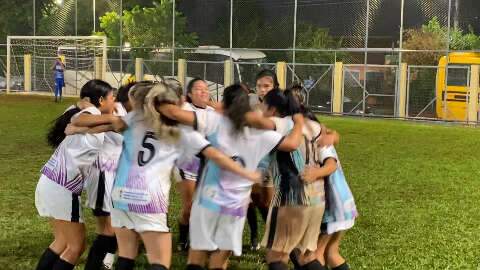 Com três etnias, 1º torneio de futebol feminino indígena já é sucesso