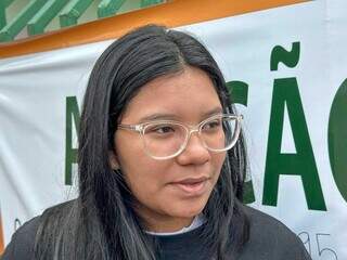 Estudante Amanda Ojeda, de 17 anos (Foto: Marcos Maluf)