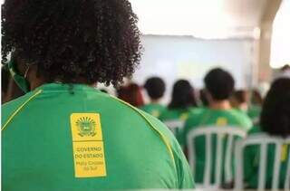 Estudantes da rede estadual de ensino durante aula. (Foto: Henrique Kawaminami)