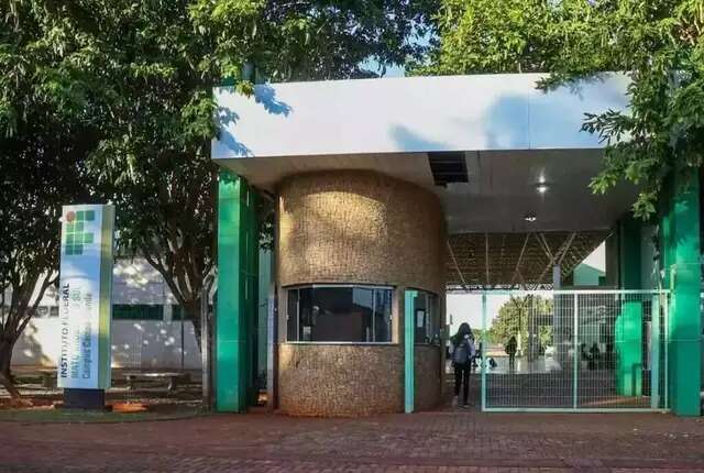 Com bolsa de at&eacute; R$ 1,8 mil, IFMS seleciona tutor de ensino a dist&acirc;ncia