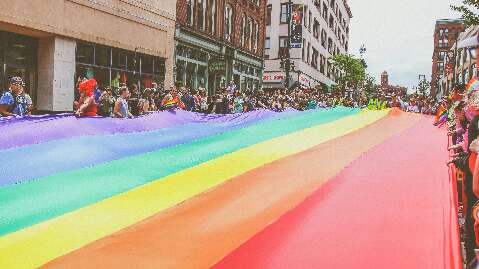 Abre inscrições para voluntariado em apoio à comunidade LGBT