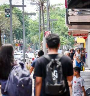 “Faltou estarem no meio do povo, mas escolha foi fácil”, diz eleitor no 2º turno