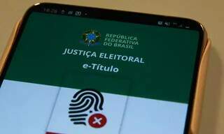 Aplicativo e-Título com biometria bloqueada (Foto: Mecello Casal Jr.)