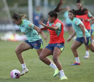 Preparação da Seleção Feminina para o confronto contra a Colômbia (Foto: Divulgação/CBF)