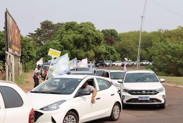 Na v&eacute;spera do pleito, candidatas &agrave; prefeitura fazem carreatas em todas a regi&otilde;es