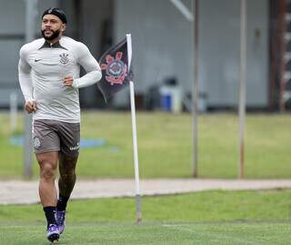 Atacante Memphis faz corrida leve no CT do Timão (Foto: Rodrigo Coca/Agência Corinthians)