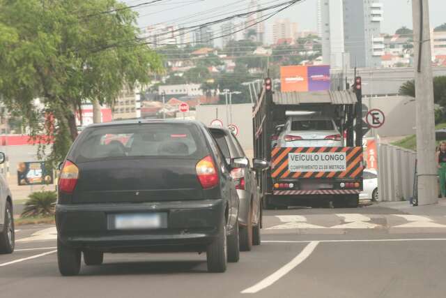 No reduto das concession&aacute;rias, falta de fiscaliza&ccedil;&atilde;o vira problema no tr&acirc;nsito 