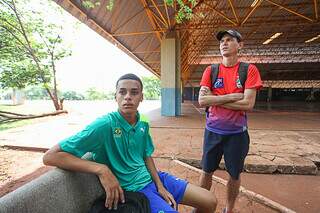 Paulo Henrique e Eder Vaz em entrevista no Parque Ayrton Senna (Foto: Paulo Francis)