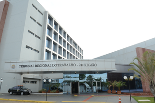 Tribunal Regional do Trabalho fica na Rua Delegado Carlos Roberto Bastos de Oliveira (Foto: divulgação)