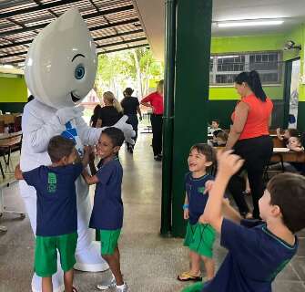 Com presença do Zé Gotinha, secretarias dão início à campanha ‘Aluno Imunizado’ 