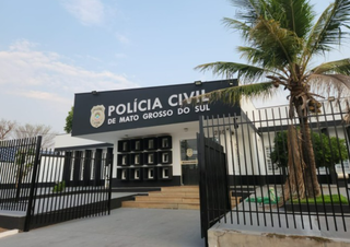 Fachada da DAM em Coxim onde caso foi registrado e é investigado (Foto: Divulgação | PCMS)