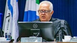 Flávio Kayatt durante sessão do Tribunal de Contas do Estado (Foto: TCE-MS/Divulgação)