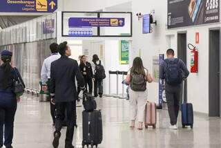 Aeroporto Internacional de Campo Grande volta a operar normalmente (Foto: Henrique Kawaminami)