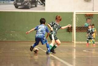 Atletas durante competição de futsal (Foto: Divulgação)