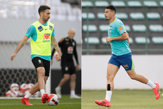 Léo Ortiz e Gabriel Martinelli treinando com a camisa da Seleção Brasileira (Foto: Lucas Figueiredo/CBF e Rafael Ribeiro/CBF)