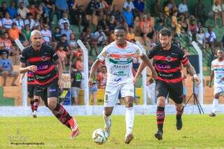 Naviraiense e Águia Negra que disputarão a Série A Estadual em 2025 (Foto: @rogerioborgesfotografia)