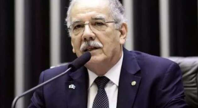 Para deputado, fim da escala 6X1 é armadilha até para trabalhador