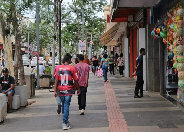 Confira o que abre e fecha hoje e amanh&atilde; em Campo Grande