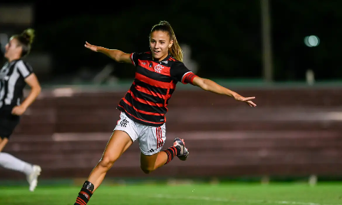 Flamengo goleia Botafogo por 7 a 0 e conquista título inédito do Brasileirão