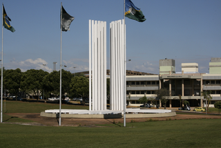 Paliteiro da UFMS, considerada a melhor universidade avaliada pelo RUF (Foto: Divulgação)