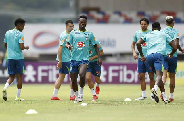 Brasil visita Venezuela mirando vice-lideran&ccedil;a das Eliminat&oacute;rias da Copa