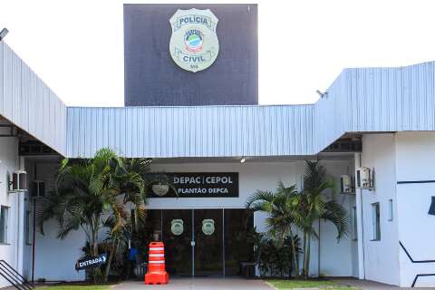 Homem é encontrado sangrando na rua e levado em estado grave ao hospital 