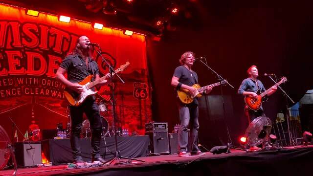 Internacional, Creedence cantou seus maiores hits no Guanandiz&atilde;o 