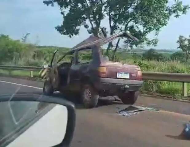 Motorista causa acidente com morte, mas vai preso por dever pens&atilde;o aliment&iacute;cia