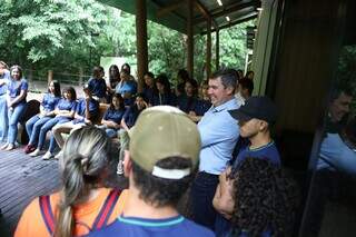 Momento de descontração dos estudantes da Rede Estadual de Ensino com o governador (Foto: Álvaro Rezende)