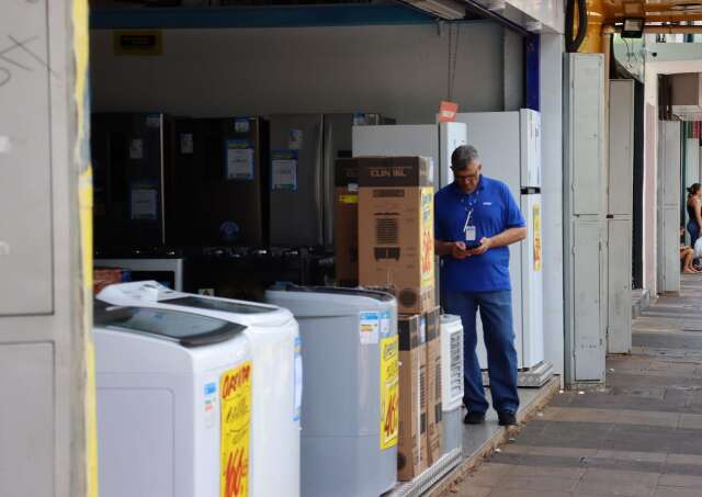 Comerciantes se frustram com vendas no 1&ordm; feriado da Consci&ecirc;ncia Negra