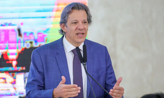 O ministro da Fazenda, Fernando Haddad, durante coletiva à imprensa. (Foto: Fábio Rodrigues/Agência Brasil)