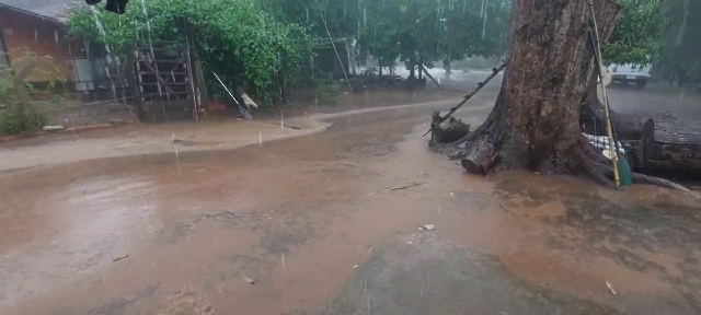 Camis&atilde;o registra chuva de at&eacute; 2 mil&iacute;metros em tarde de tempo firme